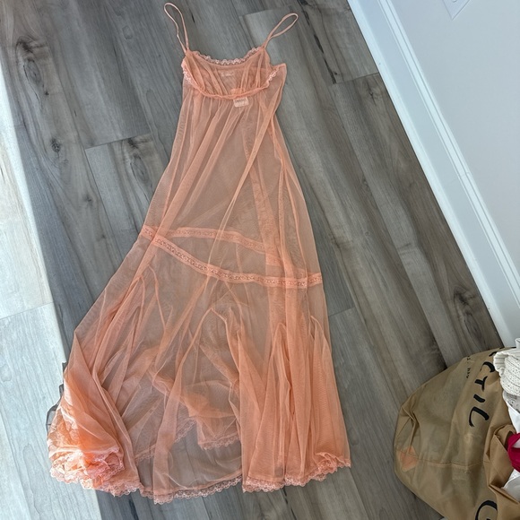 Free People mesh maxi dress xs - Picture 2 of 4